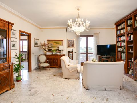 Via Bosco Marengo, 59 - Roma