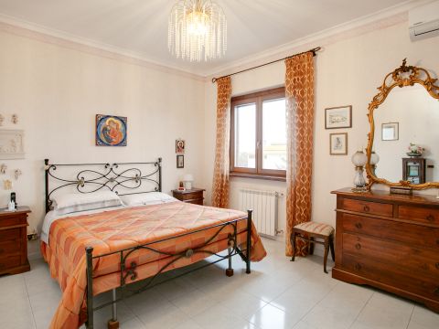 Via Bosco Marengo, 59 - Roma