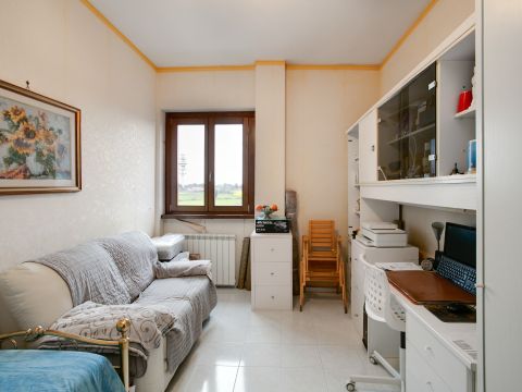 Via Bosco Marengo, 59 - Roma