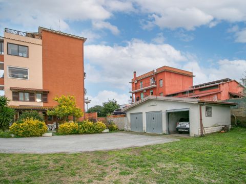 Via Bosco Marengo, 59 - Roma