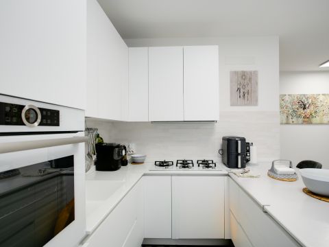 Via Ildebrando della Giovanna, 81 - Roma