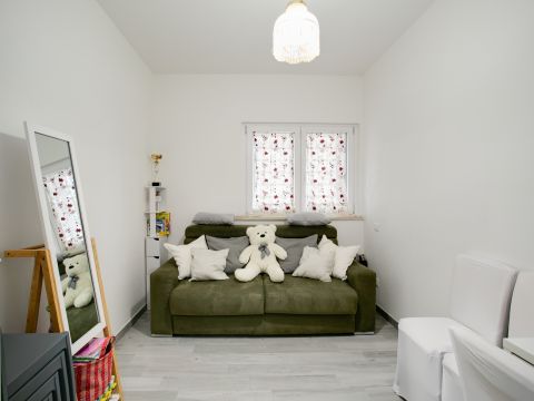 Via Ildebrando della Giovanna, 81 - Roma