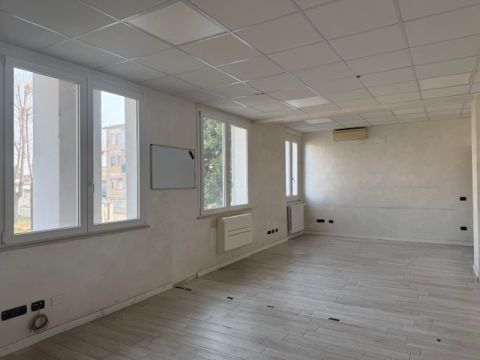 Largo Remo Coen - Parma