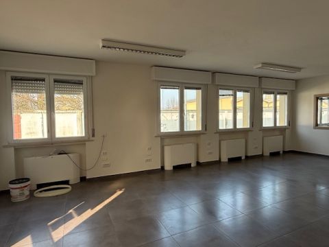 Largo Remo Coen - Parma