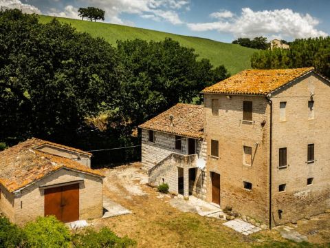 Frazione Magnadorsa, 122 - Arcevia