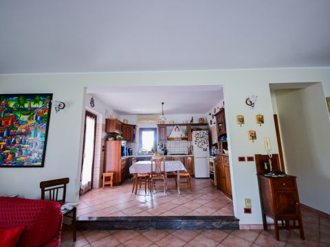 Via Philadelphia, 17 - Satriano