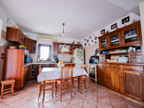 Via Philadelphia, 17 - Satriano