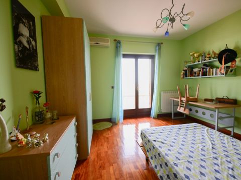 Via Philadelphia, 17 - Satriano