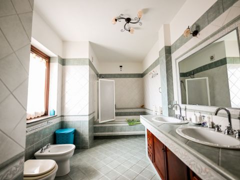 Via Philadelphia, 17 - Satriano