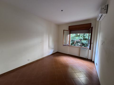 Via Sanzeno, 15 - Roma