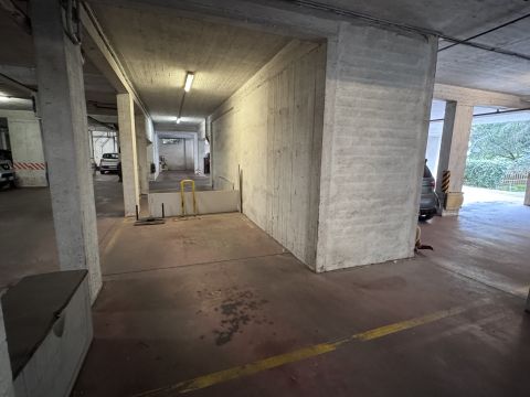 Via Sanzeno, 15 - Roma