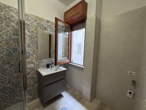 Via Sanzeno, 15 - Roma