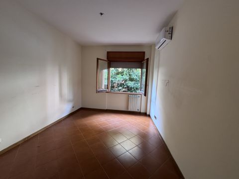 Via Sanzeno, 15 - Roma