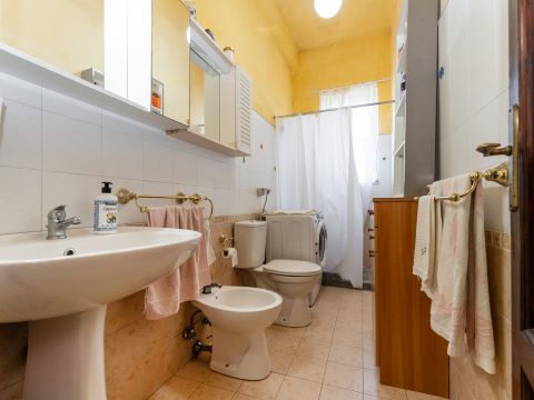 Via Tremonti, 18 - Pedara