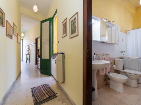 Via Tremonti, 18 - Pedara