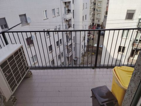 Via Bonetta Carlo, 7 - Pavia