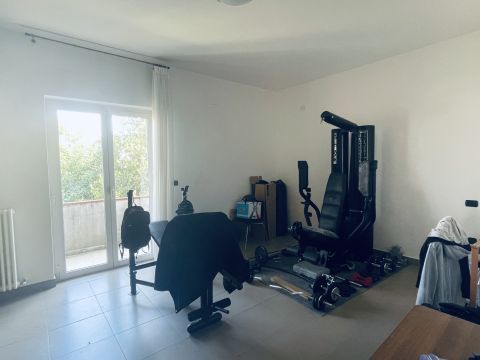 Via Indipendenza, 76 - Sant'egidio Alla Vibrata