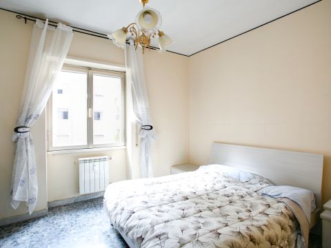 Via Calpurnio Fiamma, 130 - Roma