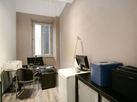 Via di Propaganda, 27 - Roma