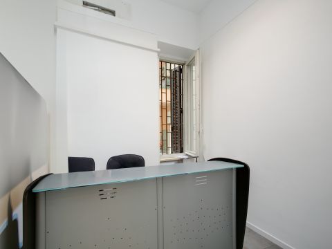 Via di Propaganda, 27 - Roma