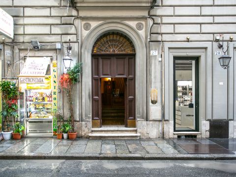 Via di Propaganda, 27 - Roma