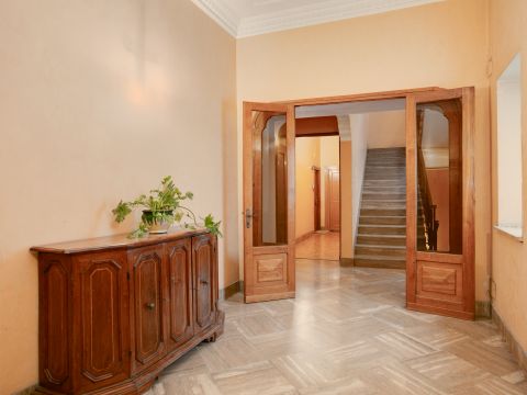 Via di Propaganda, 27 - Roma