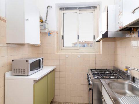 Via Andrea Provana, 25 - Collegno