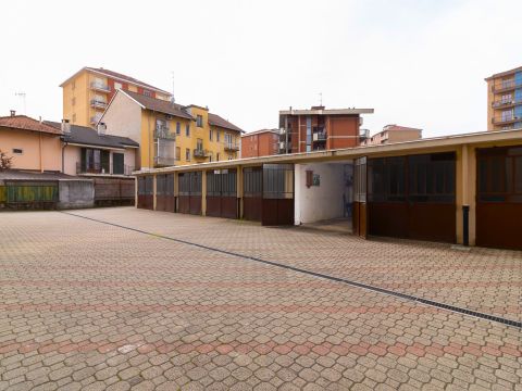 Via Andrea Provana, 25 - Collegno