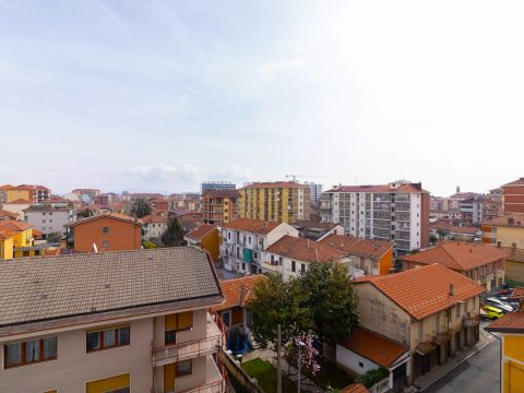 Via Andrea Provana, 25 - Collegno