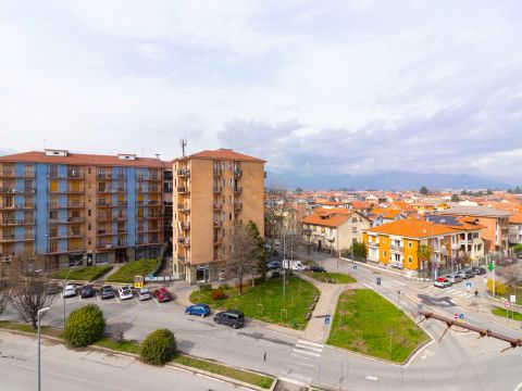 Via Andrea Provana, 25 - Collegno