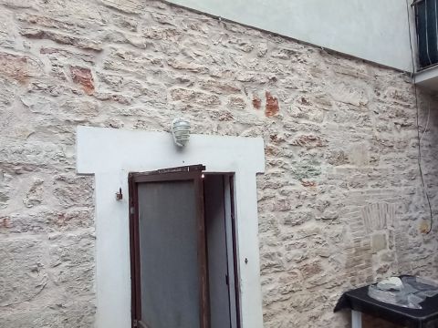 via Camponocecchio 15 - Genga