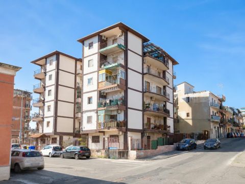 Via Pietro Maroncelli, 2-6 - Catania