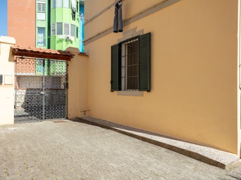 Via Pietro Orsilago, 22 - Livorno