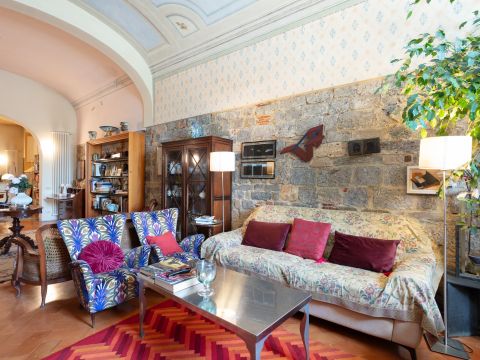 Lungarno Mediceo, 10 - Pisa