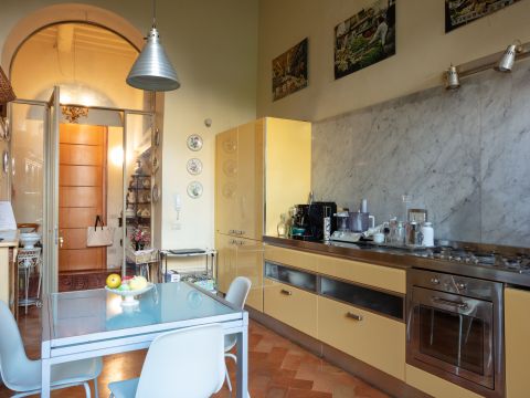 Lungarno Mediceo, 10 - Pisa