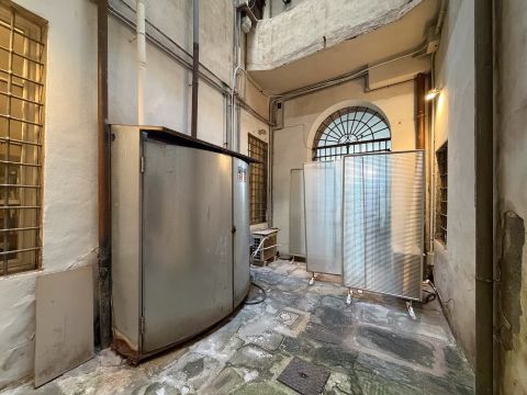 Lungarno Mediceo, 10 - Pisa