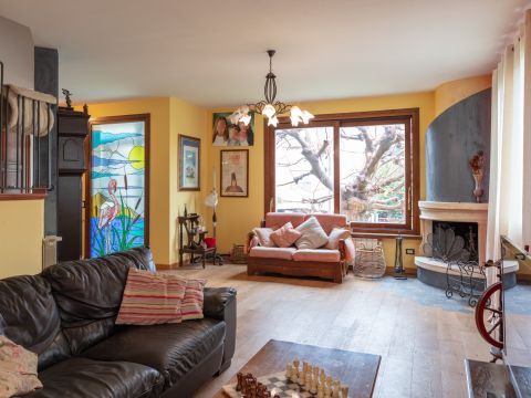 Via Perugia, 2A - Castagneto Carducci