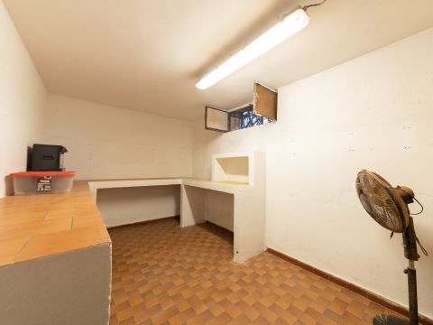 Viale Grigna, 28 - Camparada