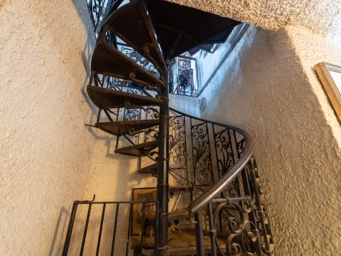 Viale Grigna, 28 - Camparada