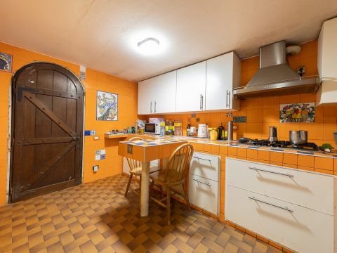 Viale Grigna, 28 - Camparada