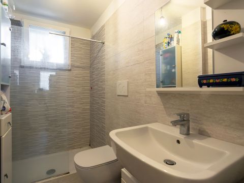 Via Don Costante Letterini, 13 - Quintano