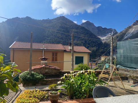 Strada Comunale delle Casette, 51 - Massa