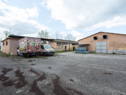 Via Antonio Meucci, 34 - Palaia