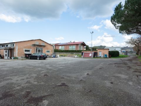 Via Antonio Meucci, 34 - Palaia