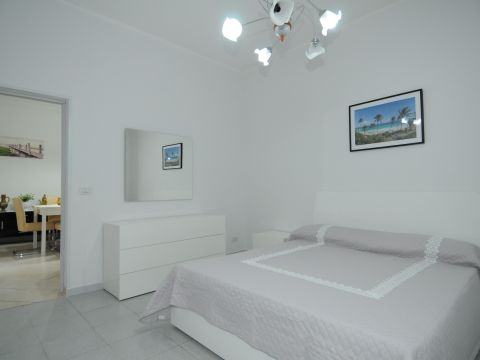 Via degli Agrumi, 10 - Catania