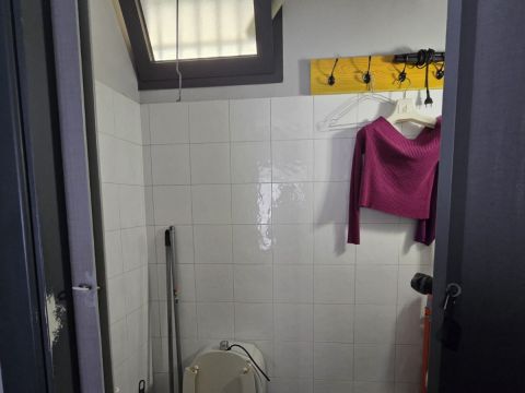 Via Agostino Ghirlanda, 37 - Massa