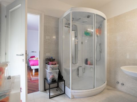 Via Madonna della Neve, 5 - Bergamo