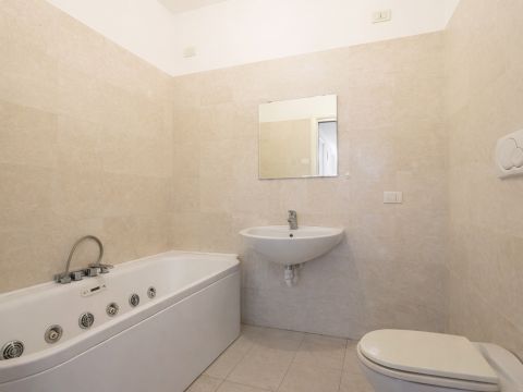 Via Madonna della Neve, 5 - Bergamo