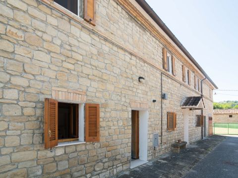 Via Santa Maria, 8 - Cupramontana
