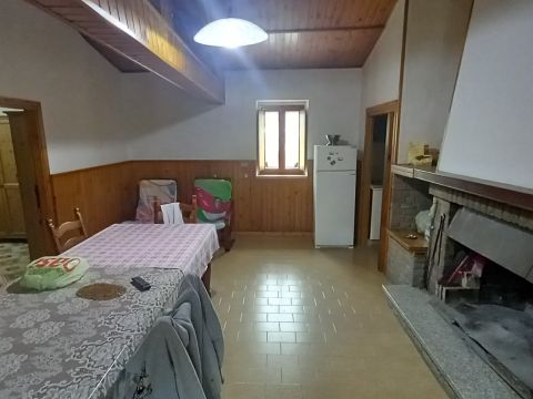 Via Santa Maria, 8 - Cupramontana